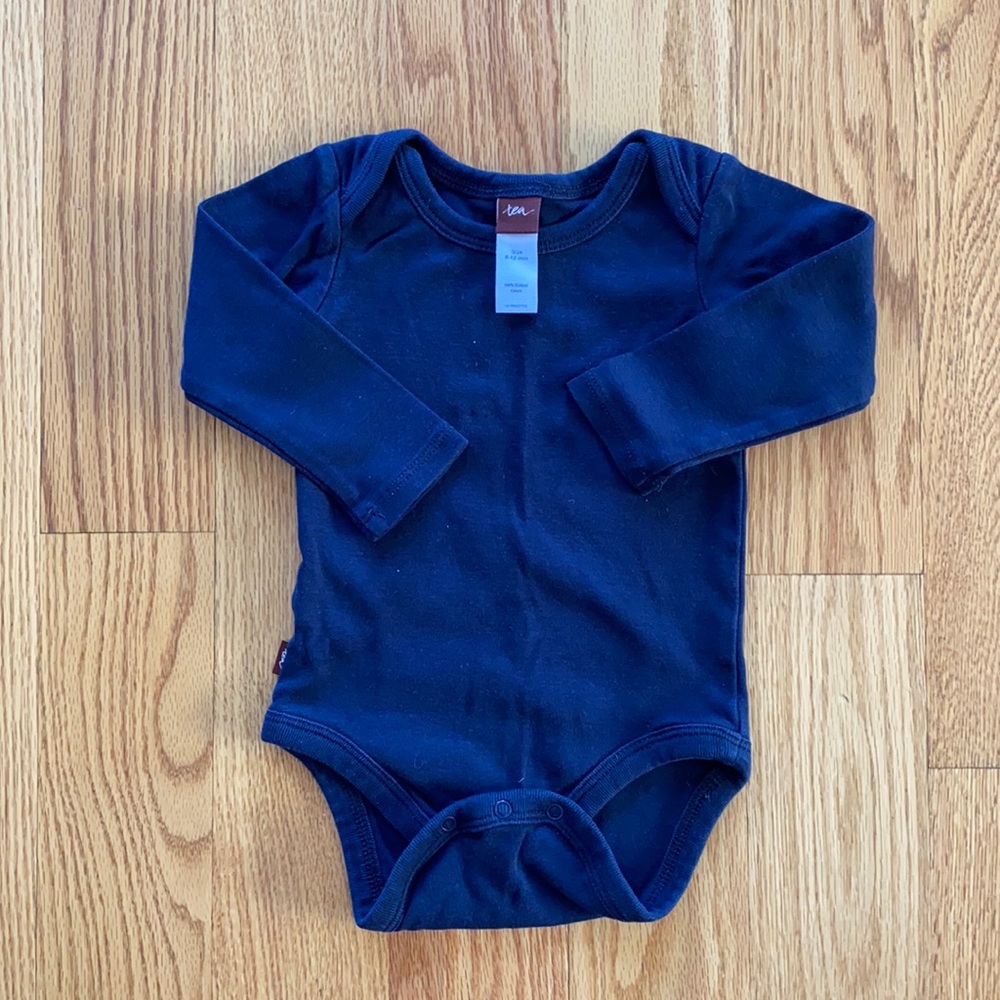 Tea Collection long sleeve onsie.